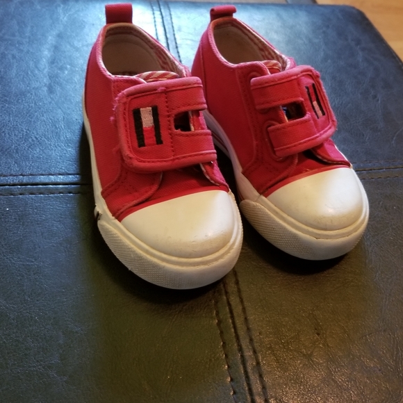 TOMMY HILFIGER Slip-on Sneakers (Size 6M=25cm) - Picture 2 of 16